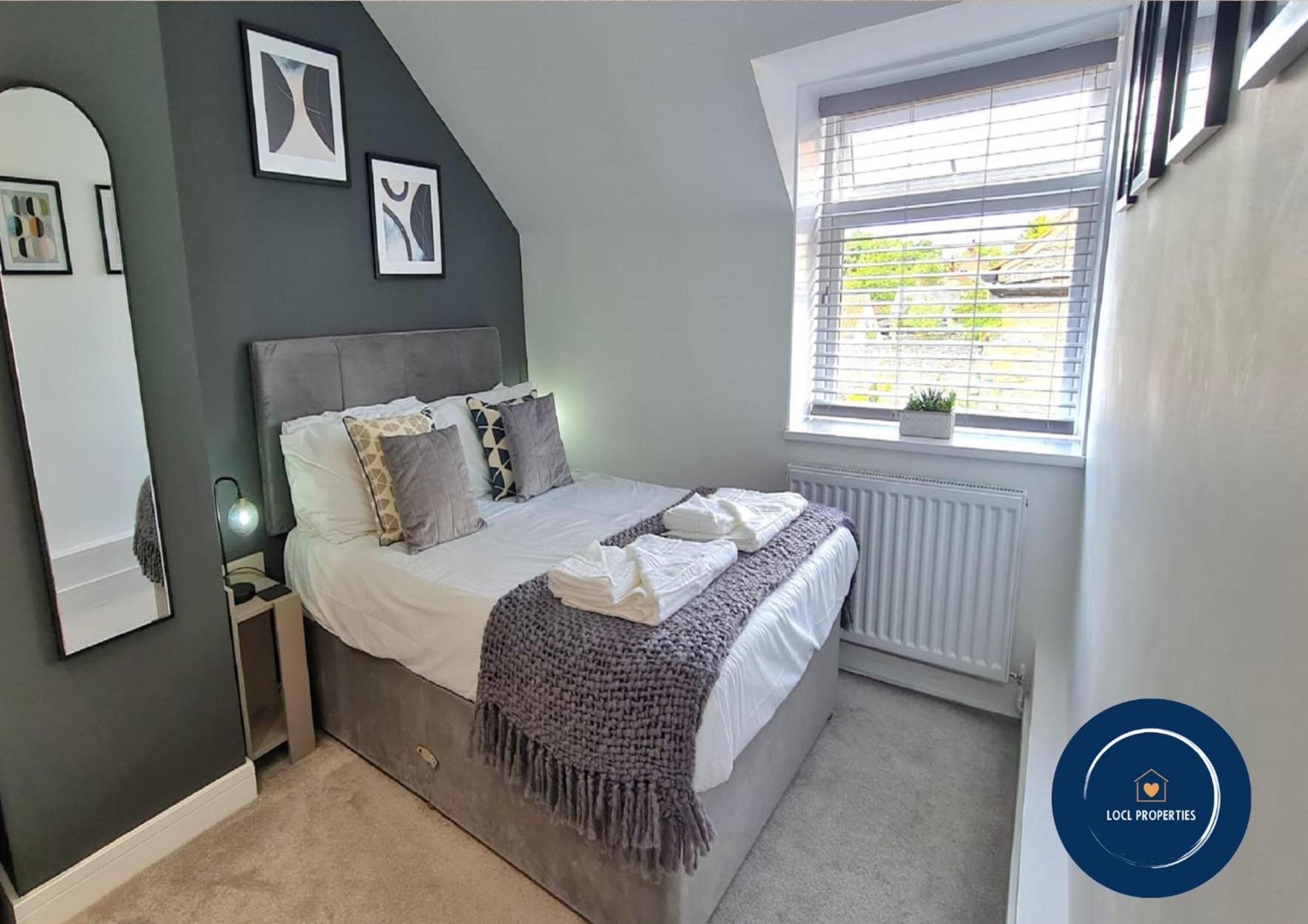 Beam End - Modern 2-bedroom Stone Holiday home *