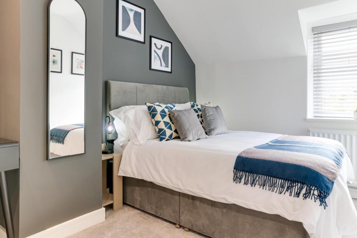 Beam End - Modern 2-bedroom Stone Holiday home *
